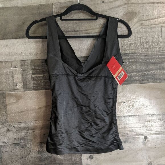 Strm Line shapewear M NWT - Picture 2 of 4